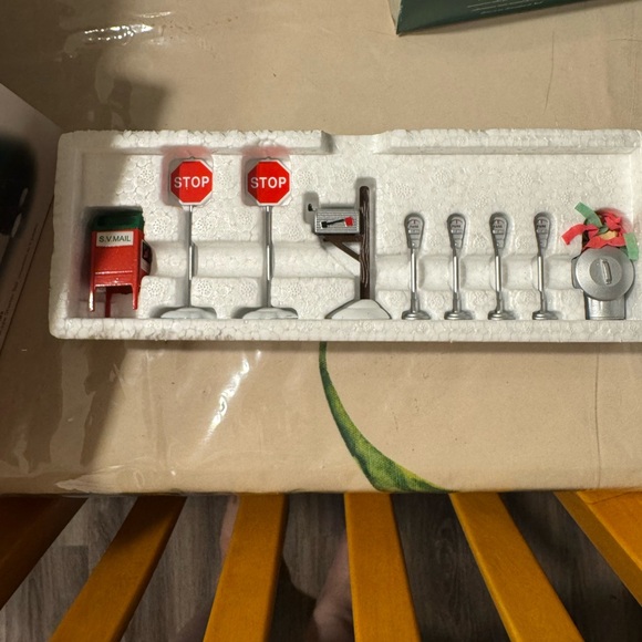 Dept 56 snow village 9 piece utility set - Picture 2 of 2